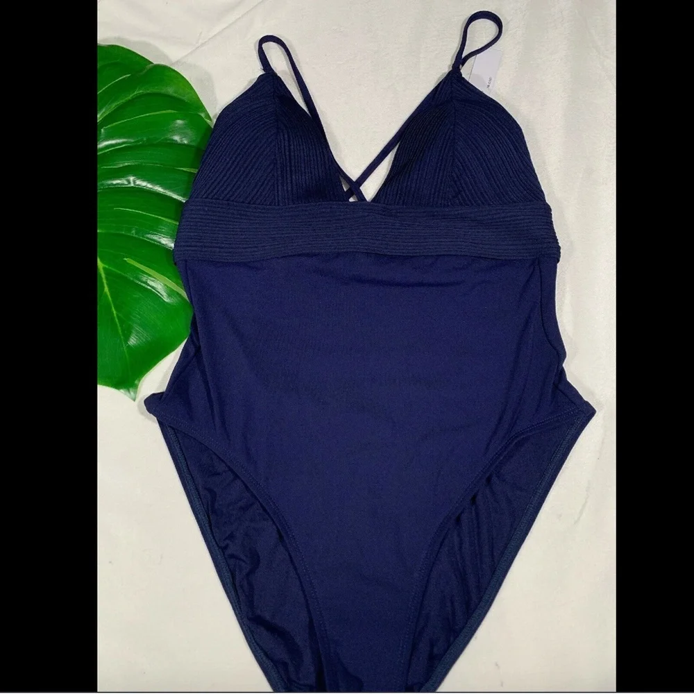 NWT $148‎ Robin Piccone Lily One-Piece Swimsuit